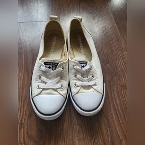 Converse Slip ons